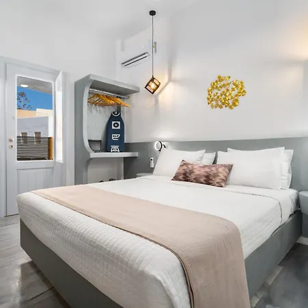 Apartment Oliva Kamari (Santorini)
