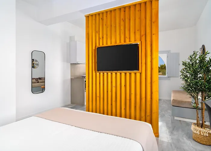 Oliva Santorini * Kamári