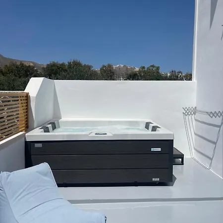 Oliva Santorini