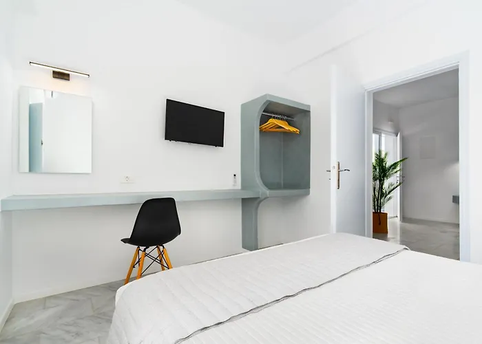 Oliva Santorini Apartment